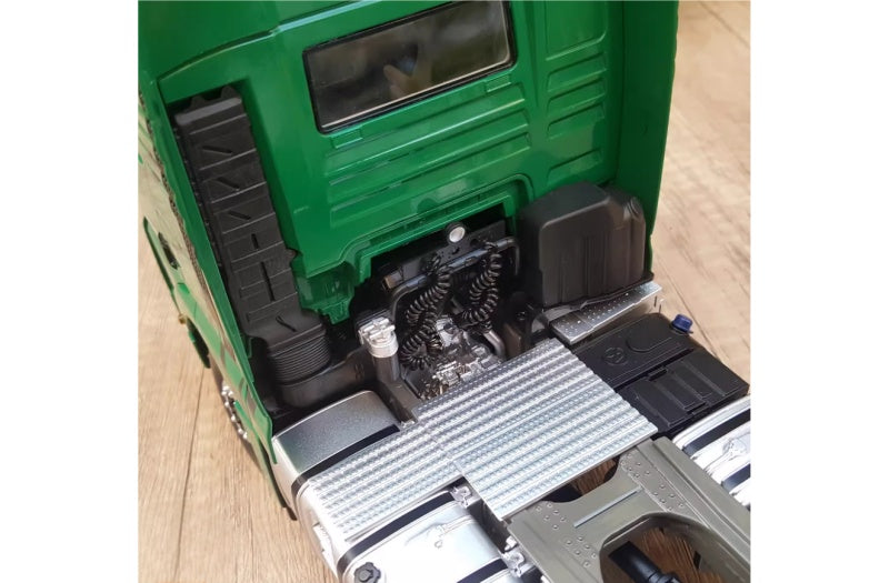 Sinotruk Sitrak G7H tractor Postal customized version Green 1:24 Truck Pre-built Airliner Model Display view10