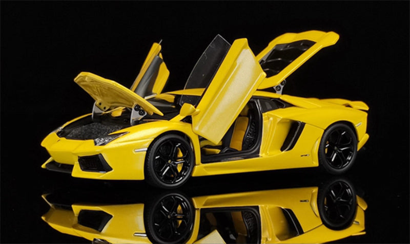 AUTOART Lamborghini Aventador LP700-4 GIALLO ORION 1:43 Car Pre-built Model view2