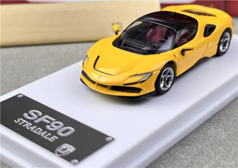 Lang feng Model Ferrari SF90 supercar Yellow hardtop 1:64 Car Pre-built Airliner Model Display view1