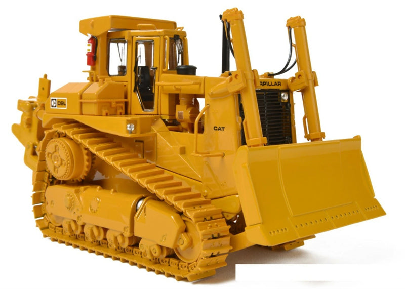 1:48 cat D9L CCM Limited Edition DIECAST Model