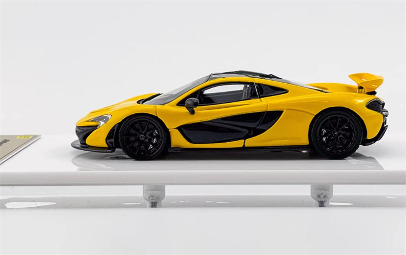 DMH McLaren P1 supercar Metal yellow black wheel 1:64 Car Pre-built Airliner Model Display view3
