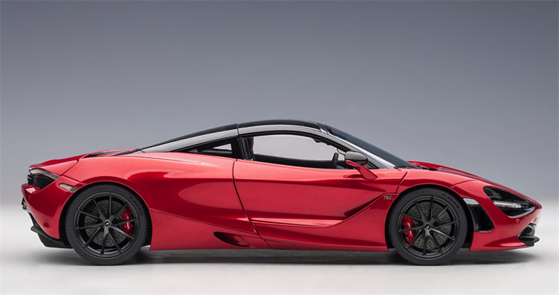 AUTOART McLaren 720S Red 1:18 DIECAST Truck Lorry