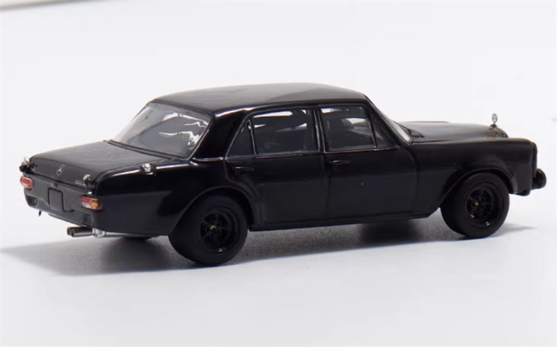 Liberty 64 Mercedes Benz 300SEL AMG W109 black 1:64 Car Pre-built Airliner Model Display view8