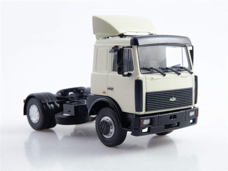 Modimio Soviet Belarus third-generation MAZ-5432 heavy-duty tractor 1/43 Truck Pre-built Model