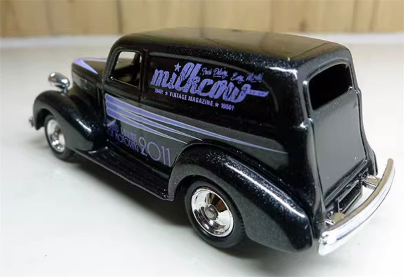CORGI Milkcow Enfield Pageant of Motoring 2011 black 1:76 Truck Pre-built Model