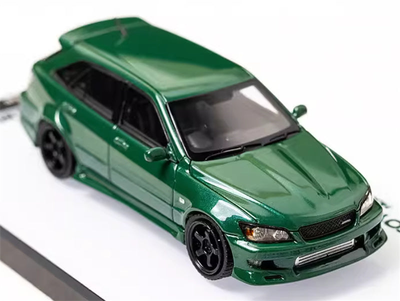 Mortal TOYOTA ALTEZZA GITA IS200 Exhibition HEC Limited green Limited Edition 1:64 Car Pre-built Model view5