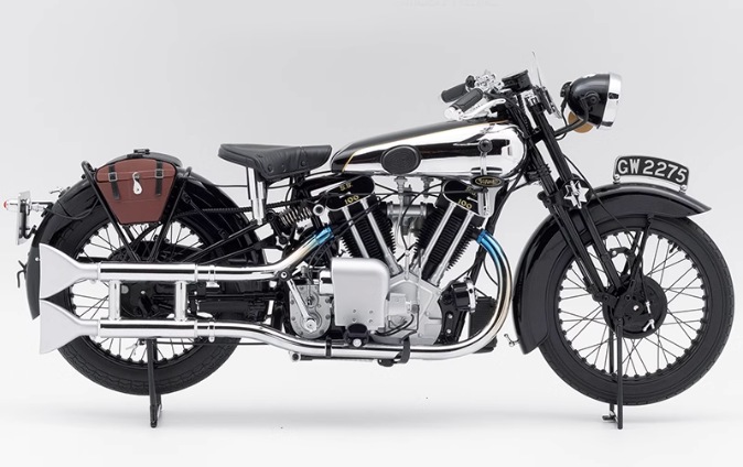 MINICHAMPS Brough Superior SS 100 Lawrence 1932 1:6 motorcycle Pre-a Model