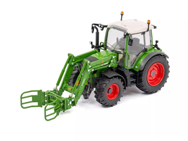 USK Fendt 313 Vario Bale Grapple Green 1:32 Truck Pre-built Model