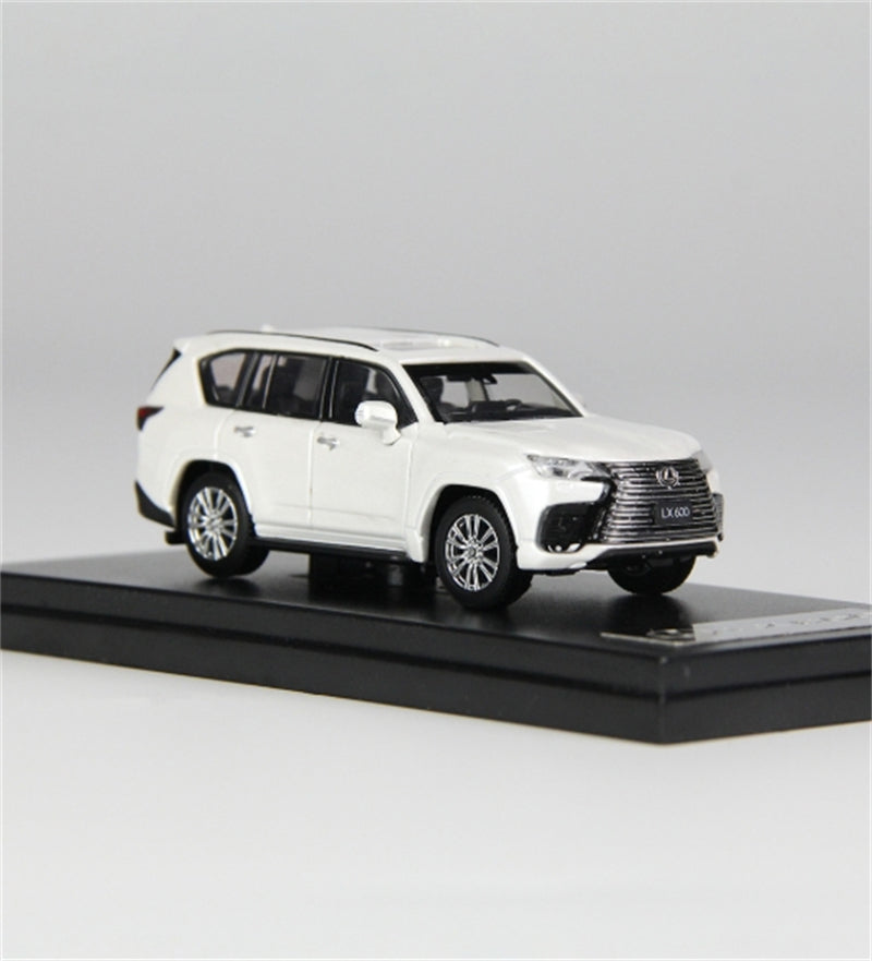 LCD-MODELS Lexus LX600 SUV White 1:64 car Pre-built Model view8