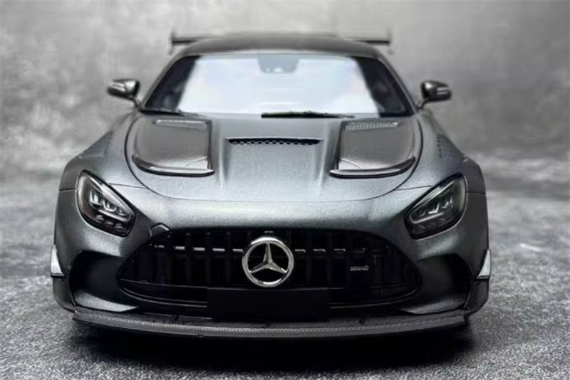 MINICHAMPS Mercedes AMG GT Black Series 2021 grey Limited Edition 400PCS ONLY 1:18 Car Pre-built Model view8