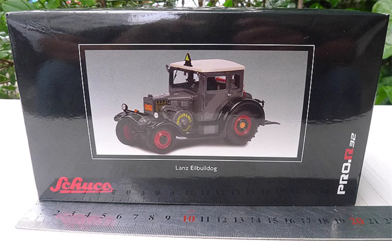 SCHUCO German Lanz Eibulldog mit Kabine Tractor grey Limited Edition 1500PCS ONLY 1:32 Truck Pre-built Model