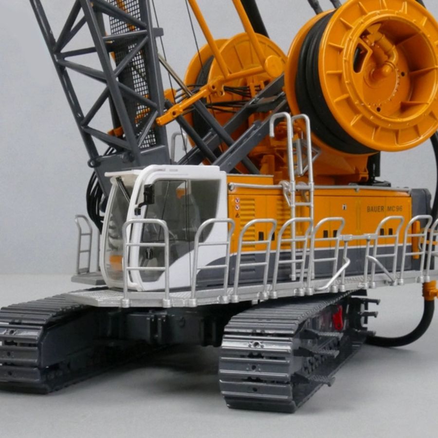 BYMO Bauer Cable Crane MC96 Crane+BC35 HDS-T KIT 1/50 DIECAST Truck Lorry