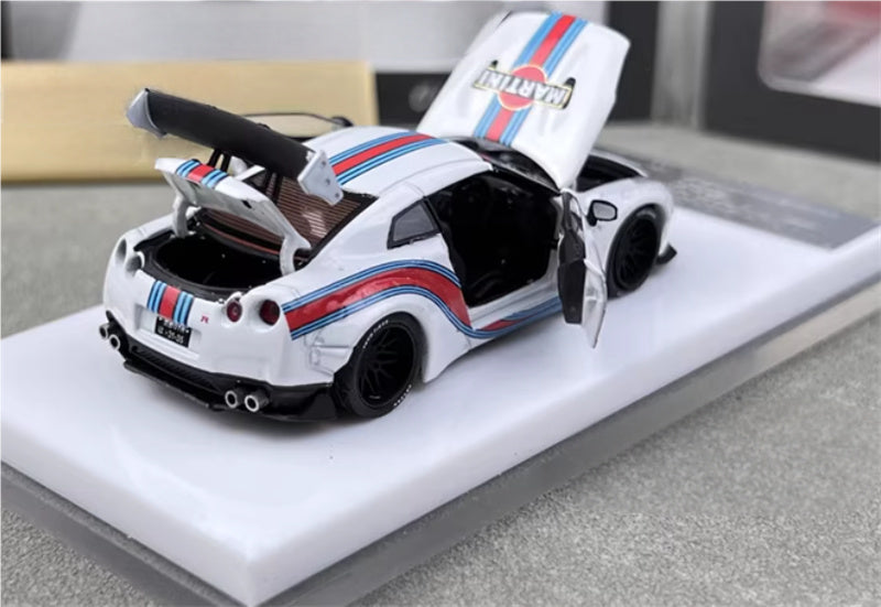 Oldtime Model Nissan GTR R35 LB PERFORMANCE wide body modification Martini 1# 1:64 Car Pre-built Airliner Model Display view4