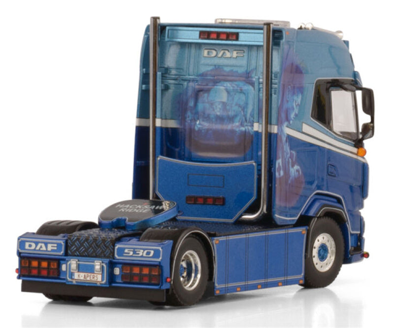 WSI DAF XG+ 4X2 Transport Apers 1:50 Truck Pre-built Model