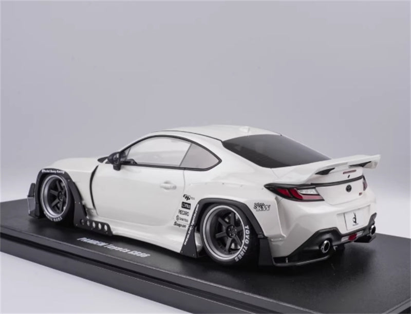 1:18 Toyota Pandem GR86  Crystal White GT SPIRIT  Resin Model