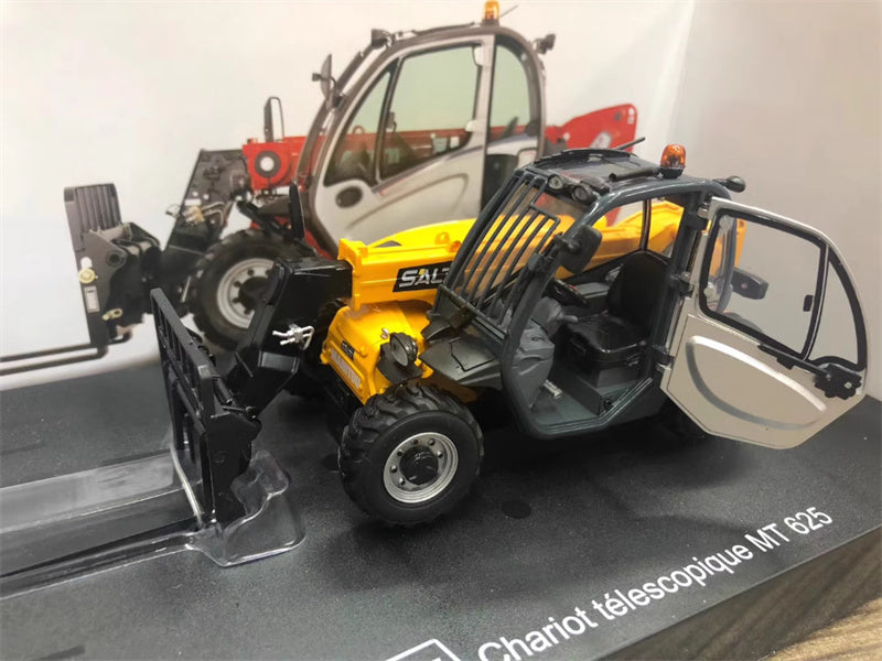 Universal Hobbies Manitou SALTI Chariot Telescopique MT 625 Ginger 1:32 Truck Pre-built Model