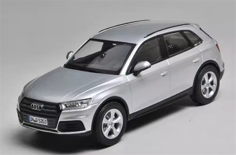 1:43 Audi Q5 SUV 2016 Silver  Audi  DIECAST Car Model