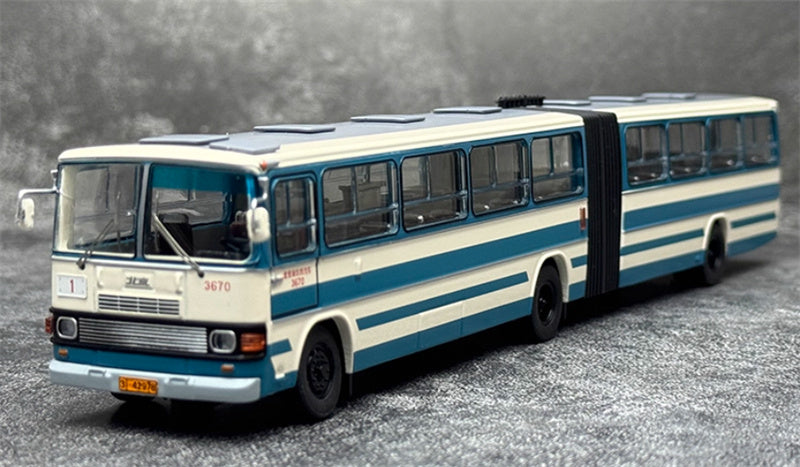 Beijing Public Transport Jinghua BK670 Yellow River Grand Passage 1 Road articulated bus lake blue 1:64 Bus Pre-built Model view1