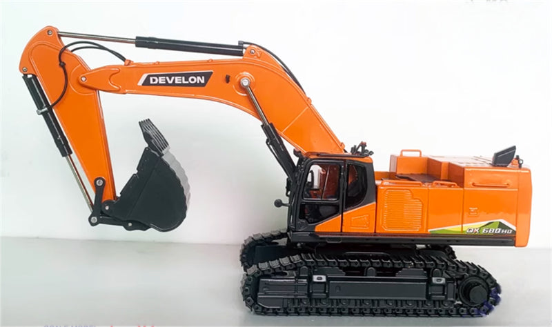 DEVELON DX680HD Crawler excavator 1:50 Truck Pre-built Model