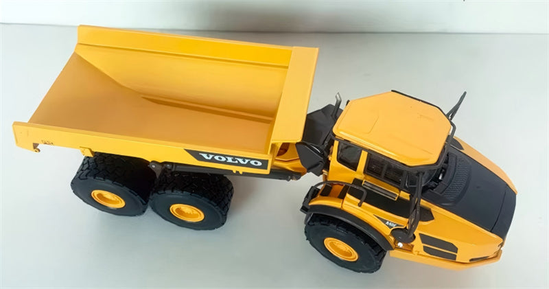 1:50 VOLVO A40F MOTORART DIECAST Model