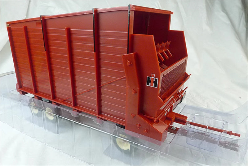 SpecCast CASE IH 120 Internationalage Wagon red 1:16 Truck Accessories Pre-built Model