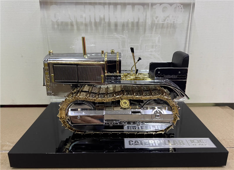 CATERPILLAR TWENTY Tracked Tractor with Chrome and Gold Plating - 100th anniversary Edition Limited Edition 1:16 Truck Pre-built Model