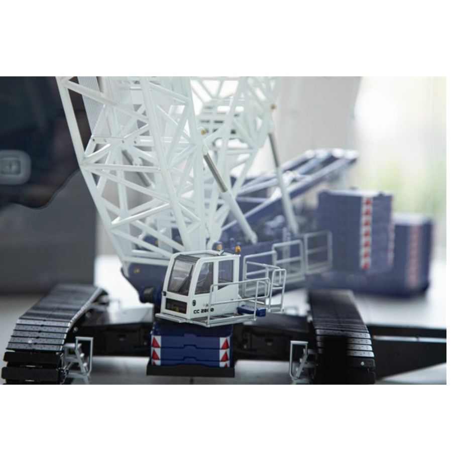 IMC  Tadano CC 2800-1 crawler crane Legacy Kit 1:50 DIECAST Truck Lorry