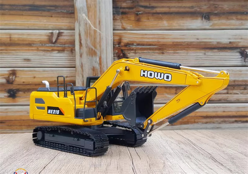 HOWO HE215 excavator 1:35 Truck Pre-built Model