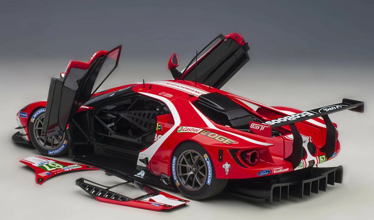 AUTOART Ford GT GTE Pro 24h 2019 Le Mans #67 EcoBoost Castrol EDGE Michelin GT WEC Pro Total 1:18 Car Pre-built Model view3