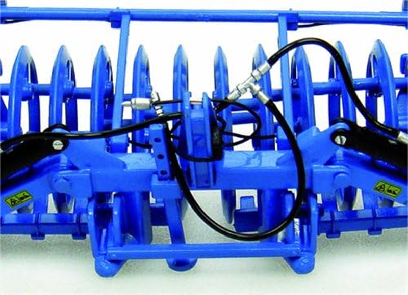 Universal Hobbies Lemken Front Press VarioPack Blue 1:32 Accessories Pre-built Model