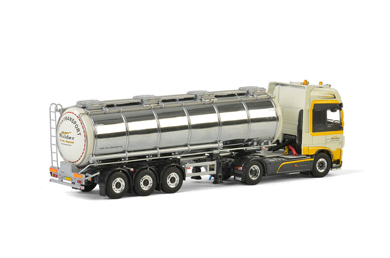 WSI DAF XF SUPER SPACE CAB 4x2 TANK TRAILER - 3 AXLE Peter Mulder 1:50 Truck Pre-built Model
