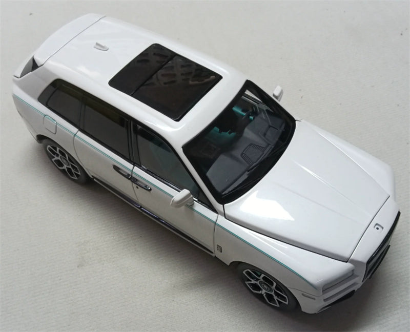 1:18  Cullinan BB  Metallic white blue waistline ROLLS-ROYCE Limited Edition 149PCS ONLY DIECAST Model