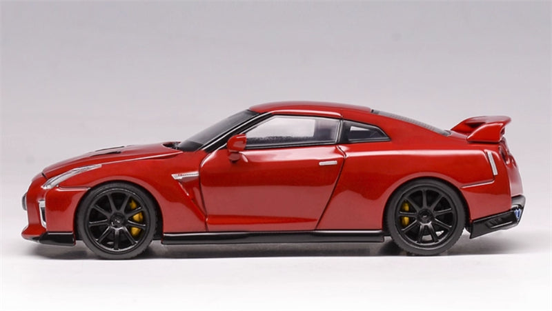 MOTORHELIX Nissan GT-R R35 Track Edition Red Limited Edition 799PCS ONLY 1:64 Car Pre-built Model view2