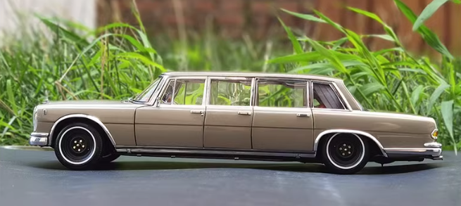 CMC Mercedes Benz 600 Pullman （W 100） gold 1:18car Pre-a Model