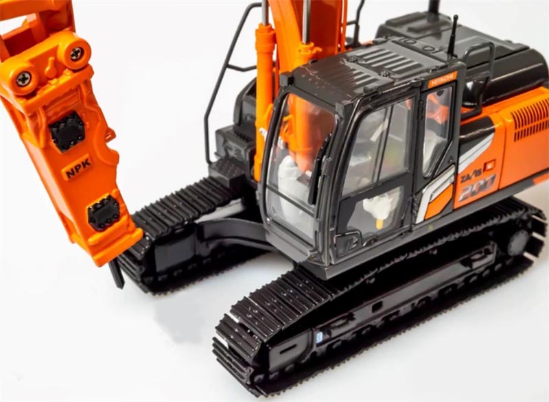1:50   ZX200-7 Hitachi Open door version w/ Hydraulic Breaker  Diecast Model