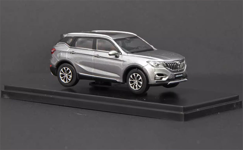 Zhonghua V6 SUV silver 1:43 Car Pre-built Model view4