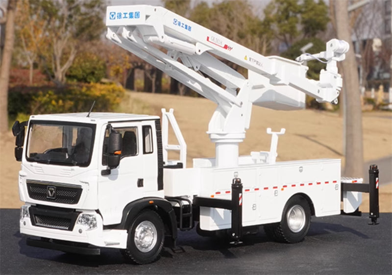 XCMG 18 meter Insulated bucket arm white 1:35 Truck Pre-built Model
