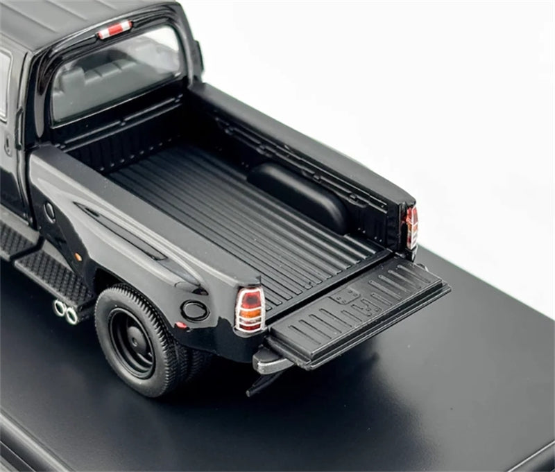 1:64 Chevrolet Toplick Pickup Black GOC DIECAST Limited Edition 399pcs ONLY Model