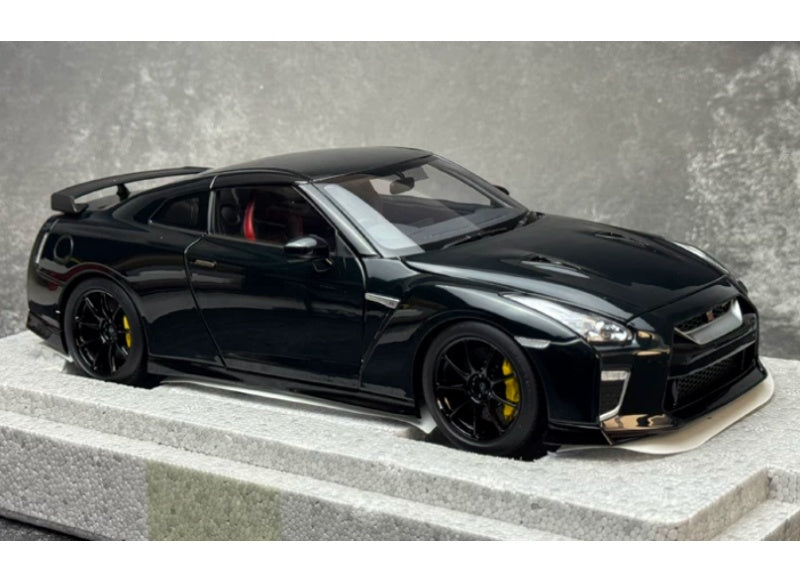1:18 Nissan GT-R R35 2022 Midnight Purple MOTORHELIX Track Edition Limited Edition 999PCS ONLY DIECAST Model