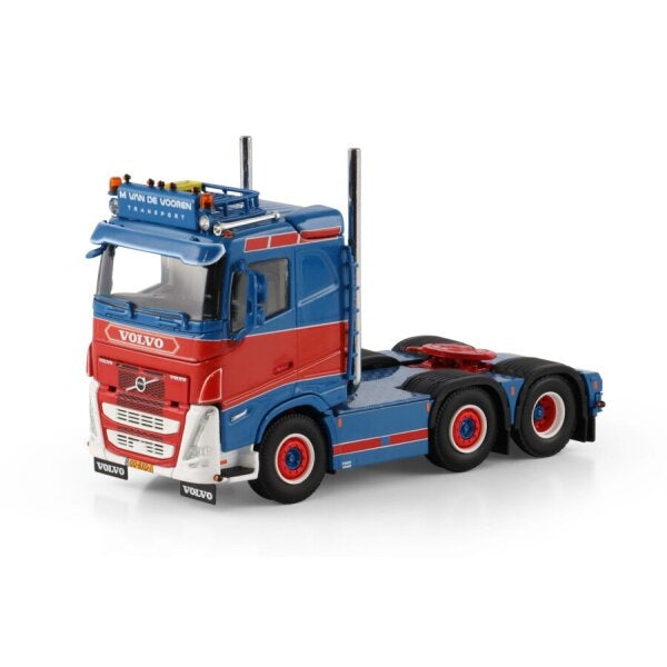 1:50 VOLVO M. VAN DE VOOREN FH5 6X2 WSI   DIECAST Model