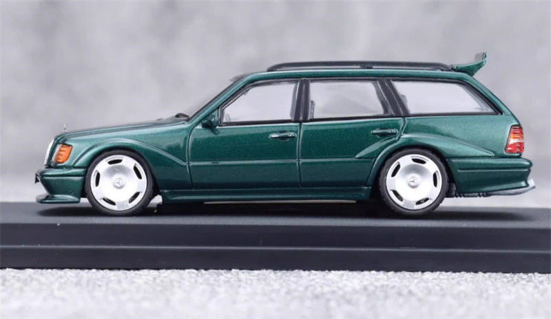 Mortal Mercedes Benz S124 T MODEII EVO2 wagon Pearl Green pancake wheels Limited Edition 999PCS ONLY 1:64 Car Pre-built Model view3