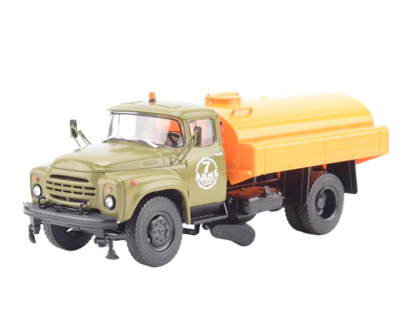 Modimio Russian Zil AKPM (130) road maintenance sprinkler truck 1:43 Truck Pre-built Airliner Model Display view1