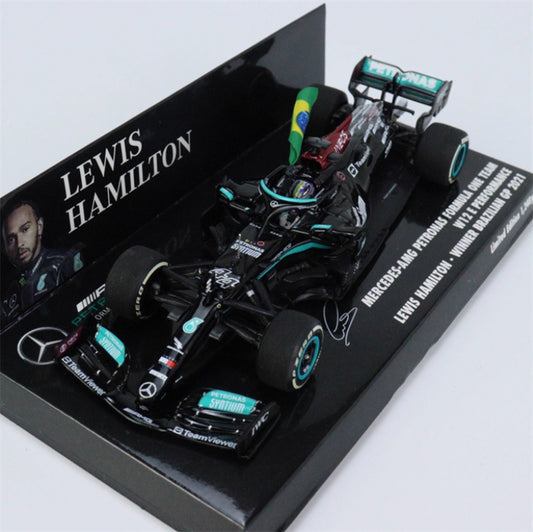 MINICHAMPS MERCEDES AMG W12 LEWIS HAMILTON 2021 LTD 1248PCS ONLY 1:43 Car Model view1