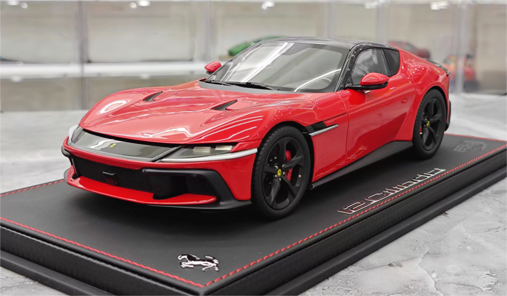 BBR MODELS Ferrari 12Cilindri Coupe Standard Red Sunroof Edition 1:18 Car Pre-built Model view1