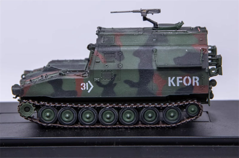 RZ-MODEL US M992A1 Field Artillery Ammunition Support Vehicle KFOR NATO camouflage #31 1:72 Tank Pre-built Model