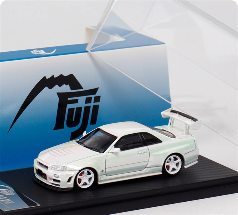 Fuji Nissan Skyline GT-R R34 Nismo Z-Tune White Pearl (White Wheel) High Wing Limited Edition 699PCS ONLY 1:64 Car Pre-built Model view8