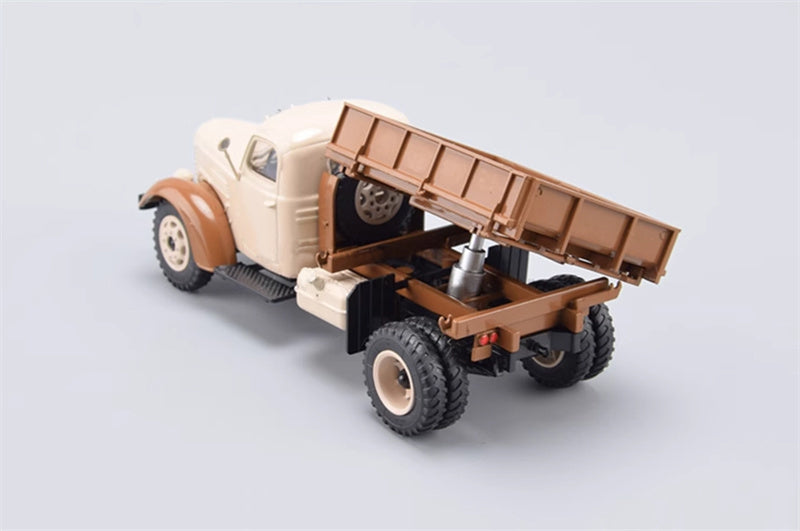 Modimio Georgia Double-side Loading Engineering Dump Truck KAZ-600V 1:43 Truck Pre-built Model