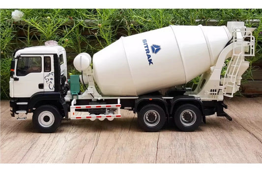 Sinotruk SITRAK 6x4 mixer truck 1:24 Truck Pre-built Airliner Model Display view2