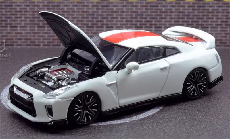 MOTORHELIX Nissan GT-R R35 50th Anniversary Edition White Limited Edition 999PCS ONLY 1:64 Car Pre-built Model view9