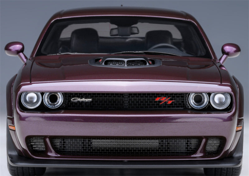 AUTOART Dodge Challenger R/T Scat Pack Widebody 2022 maroon 1:18 Car Pre-built Model view9